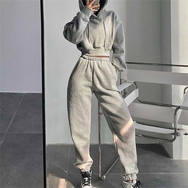 women's tracksuit crop hoodies two pieces set high waist pullover hooded joggers suit female autumn lady sportwear sets 211007, White
women's tracksuit crop hoodies two pieces set high waist pullover hooded joggers suit female autumn lady sportwear sets 211007, White