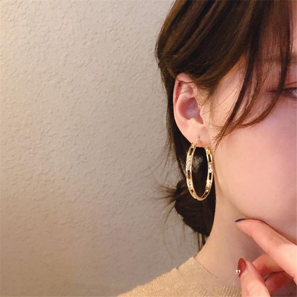 hoop & huggie high sense of metal big earrings women golden round crystal for bijoux geometric rhinestones statem, Golden;silver
hoop & huggie high sense of metal big earrings women golden round crystal for bijoux geometric rhinestones statem, Golden;silver