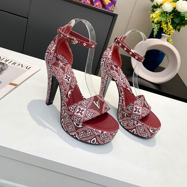 2021 quality speed trainersneakers women casual shoes fashion mesh sneaker size 35-41 with box and dust bag uu, Red;white
2021 quality speed trainersneakers women casual shoes fashion mesh sneaker size 35-41 with box and dust bag uu, Red;white