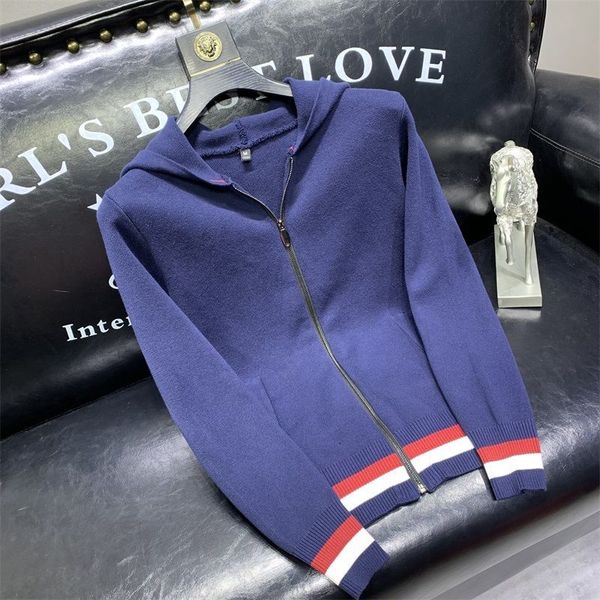 men's jackets cardigan knitted with male hood fall fashion social stripe contrast sweater casual wear uwu8, Black;brown
men's jackets cardigan knitted with male hood fall fashion social stripe contrast sweater casual wear uwu8, Black;brown
