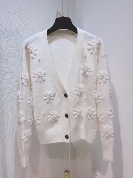 women's knits & tees ladies 2021 fashion long sleeve casual beaded cashmere flower cardigan jacket 0921, White
women's knits & tees ladies 2021 fashion long sleeve casual beaded cashmere flower cardigan jacket 0921, White