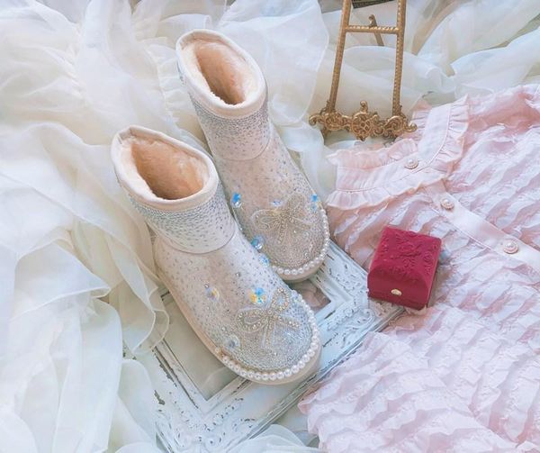 slippers rhinestone women's gentle round head short tube thickened snow boots thick-soled shoes 2021 autumn and winter bow cute, Black
slippers rhinestone women's gentle round head short tube thickened snow boots thick-soled shoes 2021 autumn and winter bow cute, Black