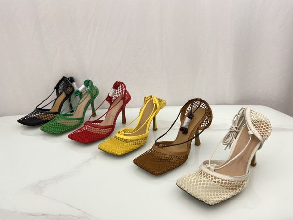 2021 fashion designer mesh strap with high heel square sandals is a must for girls in summerincluding boxes and bags size 35-40, Black
2021 fashion designer mesh strap with high heel square sandals is a must for girls in summerincluding boxes and bags size 35-40, Black