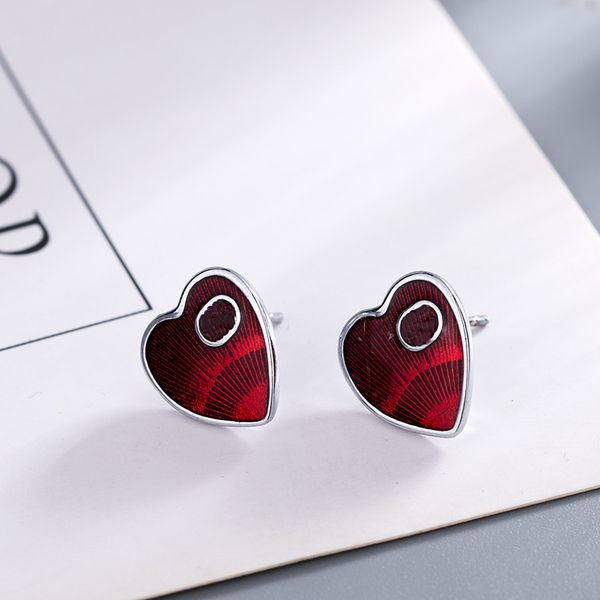 luxury designer earrings charm for woman 925 silver needle heart lover earring design retro simple jewelry, Golden
luxury designer earrings charm for woman 925 silver needle heart lover earring design retro simple jewelry, Golden