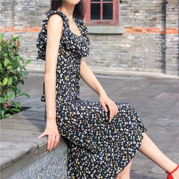 party dresses fashion ladies 100% silk daisy print short sleeve v neck high waist midi mermaid dress with ruffle trim, White;black 
party dresses fashion ladies 100% silk daisy print short sleeve v neck high waist midi mermaid dress with ruffle trim, White;black
