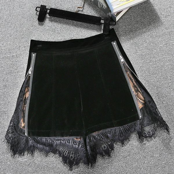 2021 autumn female velvet broad-legged black shorts new waist edge high-waist thin western style a-line u2e8, White;black