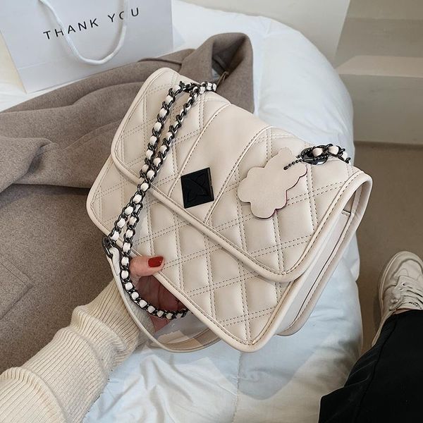 diamond embroidery thread handbag 2021 new fashion chain messenger bag shoulder square bag underarm dual-use width: 25cm
diamond embroidery thread handbag 2021 new fashion chain messenger bag shoulder square bag underarm dual-use width: 25cm