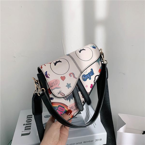 factory direct sale 75% off korean version small fresh cute funny graffiti saddle 2021 new simple letter portable messenger bags
factory direct sale 75% off korean version small fresh cute funny graffiti saddle 2021 new simple letter portable messenger bags