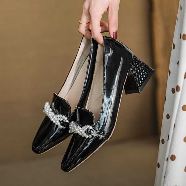 rimocy british style pearl chunky heels women shoes spring autumn black pu leather pumps woman solid color party dress 210528
rimocy british style pearl chunky heels women shoes spring autumn black pu leather pumps woman solid color party dress 210528