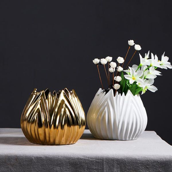 vases ceramic floral vase metallic gold embossed hammered texture mini planter pot centerpieces decor
vases ceramic floral vase metallic gold embossed hammered texture mini planter pot centerpieces decor