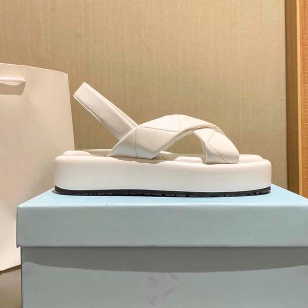 sandals for women heels designer slides slipper denim cotton fabric eve applicable to leisure places such as ls homes etc eu35-eu40, Black
sandals for women heels designer slides slipper denim cotton fabric eve applicable to leisure places such as ls homes etc eu35-eu40, Black