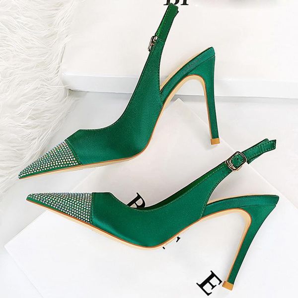 dress shoes 2021 summer sandals women high heels crystal silk satin fetish heel plus size 43 bridal, Black
dress shoes 2021 summer sandals women high heels crystal silk satin fetish heel plus size 43 bridal, Black
