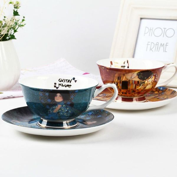 cups & saucers court bone china coffee cup saucer set gustav klimt art famouspaint oil painting kiss ceramics copa dish suit gift
cups & saucers court bone china coffee cup saucer set gustav klimt art famouspaint oil painting kiss ceramics copa dish suit gift