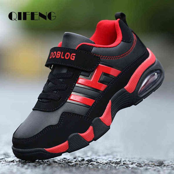 winter children shoes boys non-slip snow boots child spring fall trendy light sneakers kids waterproof leather footwear warm fur g1210, Black;red
winter children shoes boys non-slip snow boots child spring fall trendy light sneakers kids waterproof leather footwear warm fur g1210, Black;red