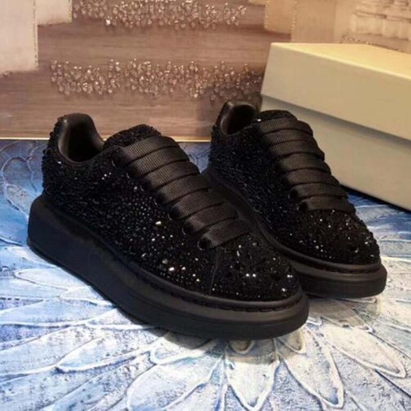 womens mens designer shoes luxury platform black shoes casual sports leather shoe couple sneaker velvet matte chaussures z1
womens mens designer shoes luxury platform black shoes casual sports leather shoe couple sneaker velvet matte chaussures z1