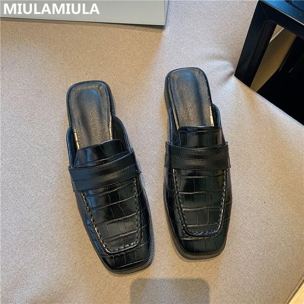 2021 spring new fashion size 35-40 square toe leather flat slipper brand designer socofy slip on loafers mules flip flops casual, Black
2021 spring new fashion size 35-40 square toe leather flat slipper brand designer socofy slip on loafers mules flip flops casual, Black