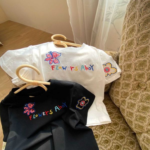 new summer korean t-shirt girls' short 2021 sleeve round neck embroidery loose cotton hemp thin, Black;white
new summer korean t-shirt girls' short 2021 sleeve round neck embroidery loose cotton hemp thin, Black;white