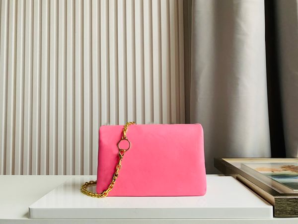high-quality latest style pochette coussin chain crossbody bag embossed sheep skin ladies purse women fashion designer handbag clutch bags
high-quality latest style pochette coussin chain crossbody bag embossed sheep skin ladies purse women fashion designer handbag clutch bags