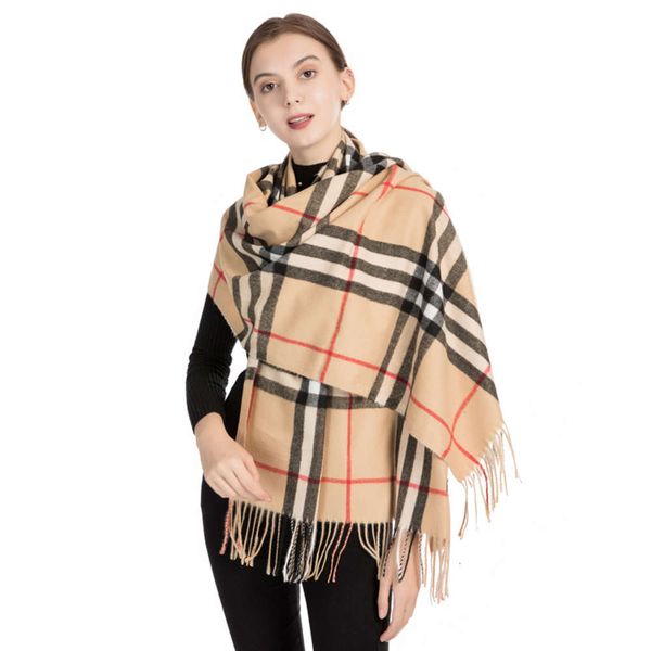 new plaid scarf for women in autumn and winter, Blue;black
new plaid scarf for women in autumn and winter, Blue;black