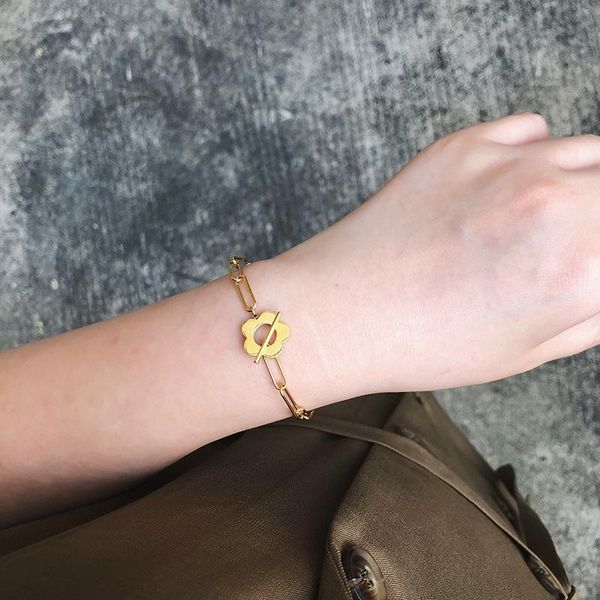 charm bracelets flower mori series small cotton women's summer daisy bracelet titanium steel gold plated non fading classic, Golden;silver
charm bracelets flower mori series small cotton women's summer daisy bracelet titanium steel gold plated non fading classic, Golden;silver