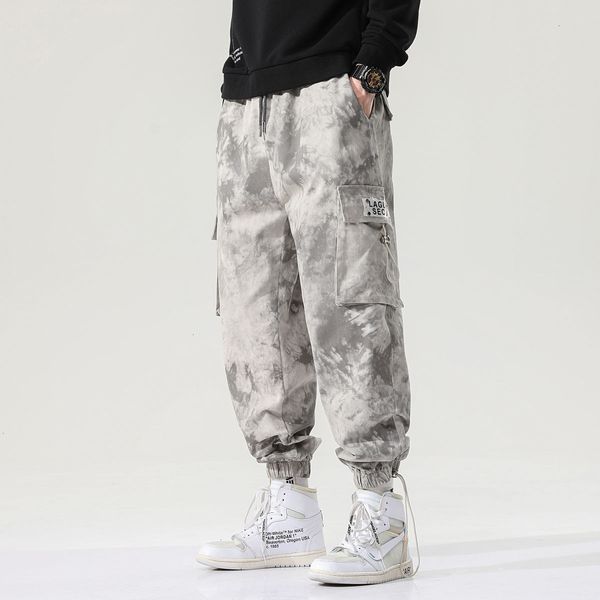 2021 men's harajuku autumn winter new man fashion casual oversize pants male camouflage tie dye trousers c79b, Black
2021 men's harajuku autumn winter new man fashion casual oversize pants male camouflage tie dye trousers c79b, Black