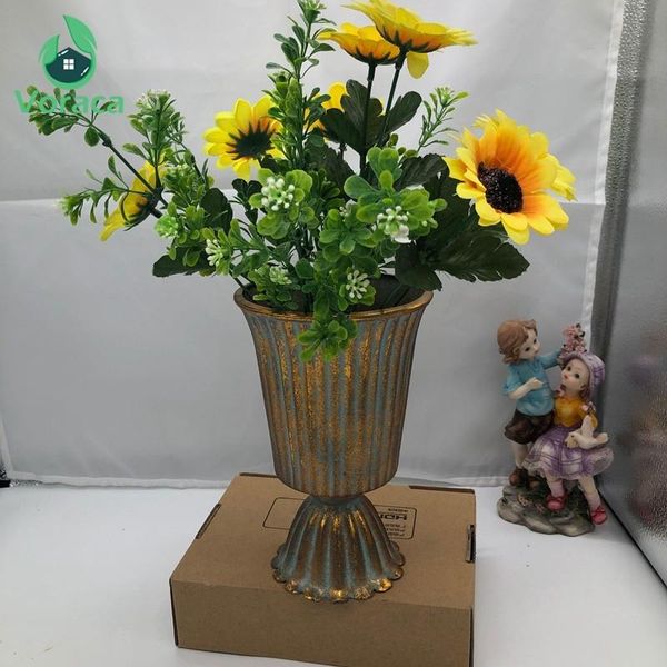 1pc silver gold candle holders metal candlestick flower vase retro wrought iron flower pot for decoration home wedding
1pc silver gold candle holders metal candlestick flower vase retro wrought iron flower pot for decoration home wedding