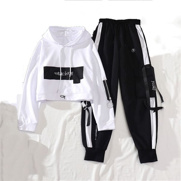 spring autumn female streetwear cargo pants loose high waist joggers women 2 piece long sleeve with casual trousers 211216, Black;white
spring autumn female streetwear cargo pants loose high waist joggers women 2 piece long sleeve with casual trousers 211216, Black;white