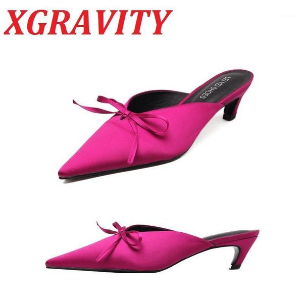 sandals 2021 summer women slides bow knot v cut lady female heel mules all matched weave elegant woman b1581, Black
sandals 2021 summer women slides bow knot v cut lady female heel mules all matched weave elegant woman b1581, Black