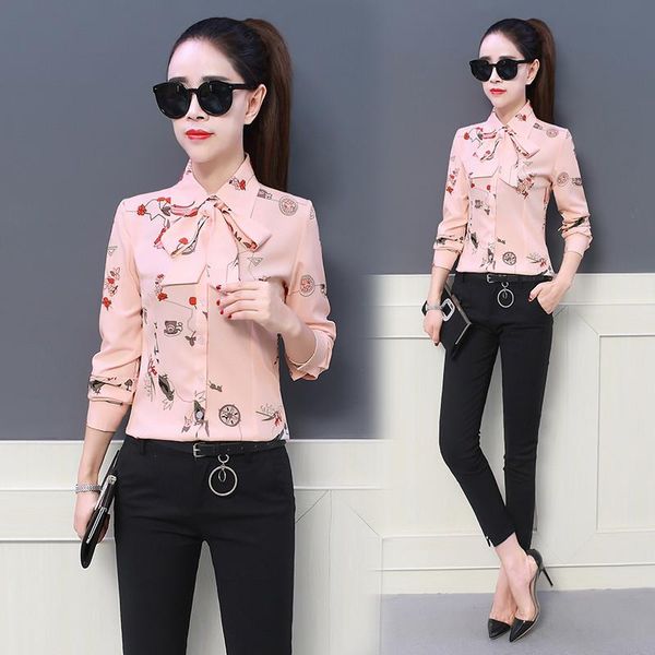 2021 autumn new women blouses large size elegant chiffon shirts casual long sleeve print flower blouse female shirts r334, White
2021 autumn new women blouses large size elegant chiffon shirts casual long sleeve print flower blouse female shirts r334, White