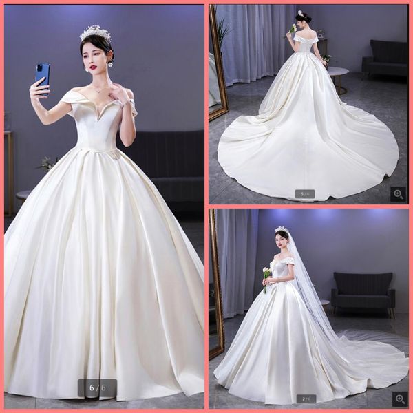 2021 romantic white satin ball gown wedding dress off the shoulder court train elegant sweetheart neckline bridal gowns princess puffy plus
2021 romantic white satin ball gown wedding dress off the shoulder court train elegant sweetheart neckline bridal gowns princess puffy plus