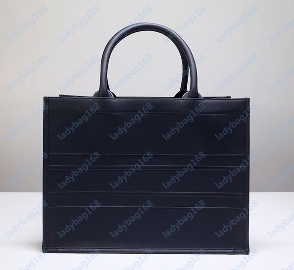 new book tote fashion brand luxury mini shopping bag designer handbags floral designer high-quality women leather bag 37&41cm
new book tote fashion brand luxury mini shopping bag designer handbags floral designer high-quality women leather bag 37&41cm