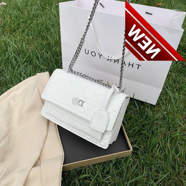 bag female 2022 spring and summer new single shoulder cross carrying rhombic small square chain, korean style fashion
bag female 2022 spring and summer new single shoulder cross carrying rhombic small square chain, korean style fashion