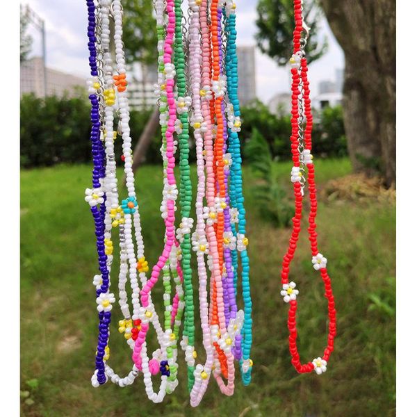 chokers trend colorful daisy resin seeds beads necklace for women girls flower beaded clavicle choker boho handmade jewelry, Golden;silver
chokers trend colorful daisy resin seeds beads necklace for women girls flower beaded clavicle choker boho handmade jewelry, Golden;silver
