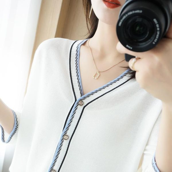 women's knits & tees thin ice silk knitted cardigan jacket women 2021 v collar loose-fitting mid-sleeved sunscreen black, White
women's knits & tees thin ice silk knitted cardigan jacket women 2021 v collar loose-fitting mid-sleeved sunscreen black, White
