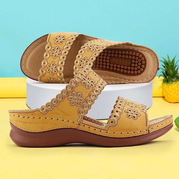 women's sandals embroidered hollow beach shoes summer ladies sandals elegant light massage platform women slide 2021 new, Black
women's sandals embroidered hollow beach shoes summer ladies sandals elegant light massage platform women slide 2021 new, Black