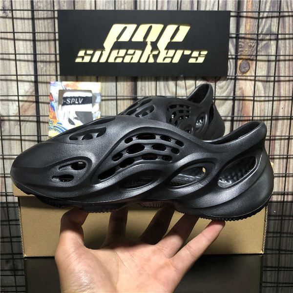 wholesale pairs fashion rubber slipper designers gear bottoms mens striped sandals causal non-slip summer huaraches flops slippe, Black
wholesale pairs fashion rubber slipper designers gear bottoms mens striped sandals causal non-slip summer huaraches flops slippe, Black
