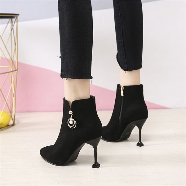 women's pointed high-heeled boots, fashionable shoes, evening dress, autumn and spring style, Black
women's pointed high-heeled boots, fashionable shoes, evening dress, autumn and spring style, Black