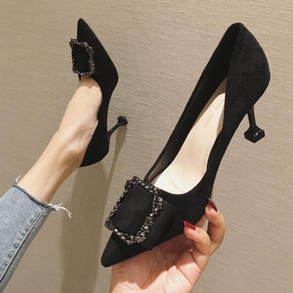dress shoes 2021 arrival good quality wedding thin high heels pointed casual black color
dress shoes 2021 arrival good quality wedding thin high heels pointed casual black color
