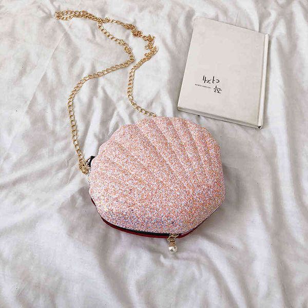 shopping bags designer round woven rattan for women handbags casual shell straw summer beach braided women's bag bali clutch purse 2203
shopping bags designer round woven rattan for women handbags casual shell straw summer beach braided women's bag bali clutch purse 2203