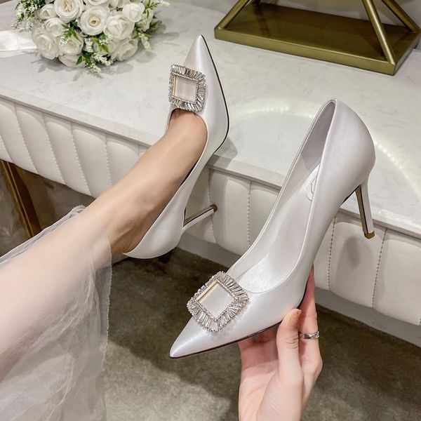 dress shoes wedding white satin bride square button french champagne color water drill buckle high heels woman, Black
dress shoes wedding white satin bride square button french champagne color water drill buckle high heels woman, Black