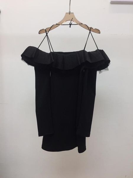 casual dresses the early autumn 2021 lace shoulder dress a word 0909, Black;gray
casual dresses the early autumn 2021 lace shoulder dress a word 0909, Black;gray