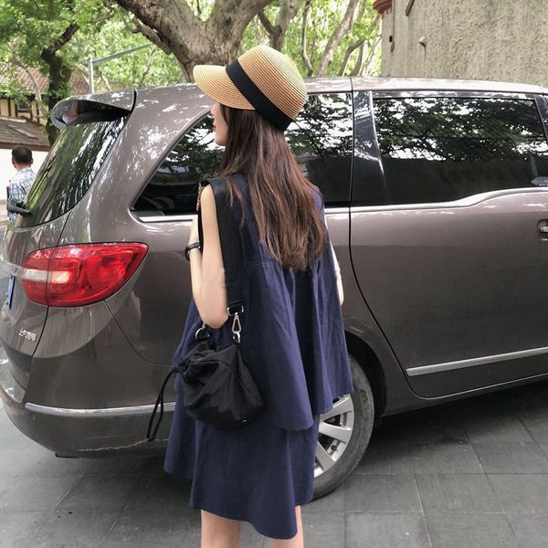 versatile casual bags hip hop cool handsome black square bag drawstring metal buckle thick shoulder strap shoulder bag, Black;red
versatile casual bags hip hop cool handsome black square bag drawstring metal buckle thick shoulder strap shoulder bag, Black;red