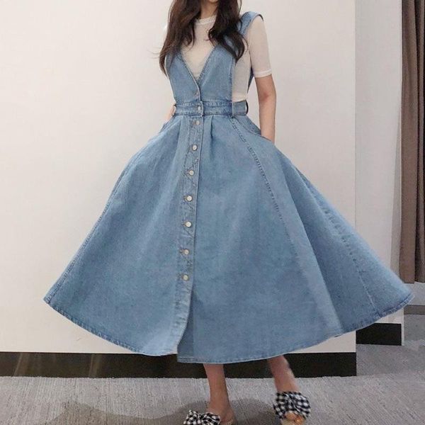 casual dresses women's solid denim dress ladies fashion v neck sleeveless backless vestidos with button pocket mid calf strap, Black;gray
casual dresses women's solid denim dress ladies fashion v neck sleeveless backless vestidos with button pocket mid calf strap, Black;gray