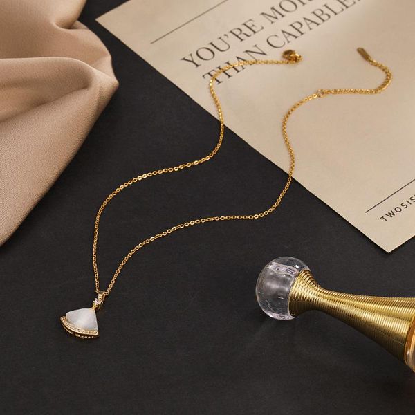 chains gold opal skirt stainless steel women's necklace classic white fan clavicle chain trigle jewelry ornament, Silver
chains gold opal skirt stainless steel women's necklace classic white fan clavicle chain trigle jewelry ornament, Silver