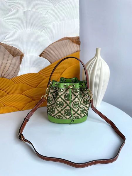 purses women's three-dimensional embroidered bucket tote single shoulder canvas messenger bag hand camera bag
purses women's three-dimensional embroidered bucket tote single shoulder canvas messenger bag hand camera bag