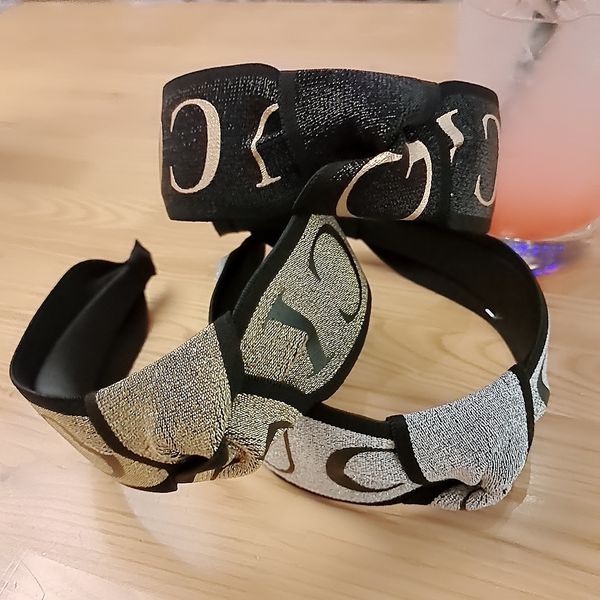 korean version of a simple wide letter hair band pressure wash women's hair ribbon multi-functional high-end style hair accessories, Silver
korean version of a simple wide letter hair band pressure wash women's hair ribbon multi-functional high-end style hair accessories, Silver