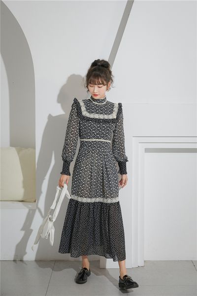 2021 new autumn vintage lantern turtleneck women long sleeve midi a line polka dot korean fashion clothing w5vp, Black;gray
2021 new autumn vintage lantern turtleneck women long sleeve midi a line polka dot korean fashion clothing w5vp, Black;gray