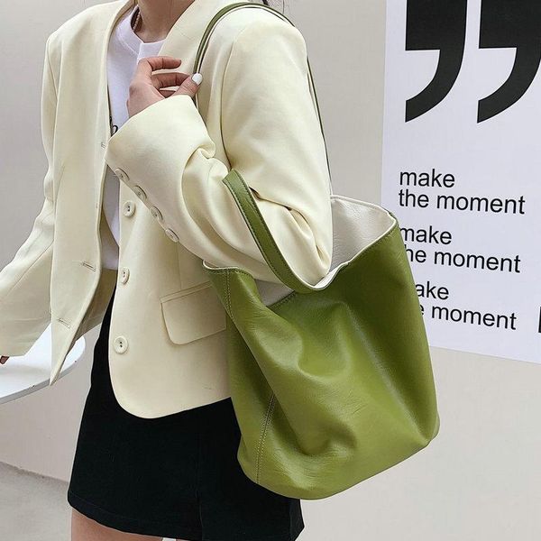 evening bags use both sides soft leather shoulder bag women high capacity handbags 2021 summer female big travel tote 7284
evening bags use both sides soft leather shoulder bag women high capacity handbags 2021 summer female big travel tote 7284