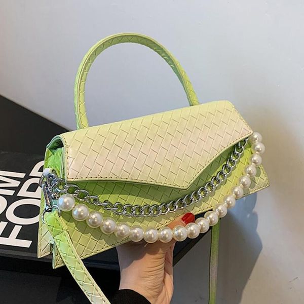 evening bags pearl chain weave tote bag 2021 winter high-quality pu leather women's designer handbag shoulder messenger
evening bags pearl chain weave tote bag 2021 winter high-quality pu leather women's designer handbag shoulder messenger