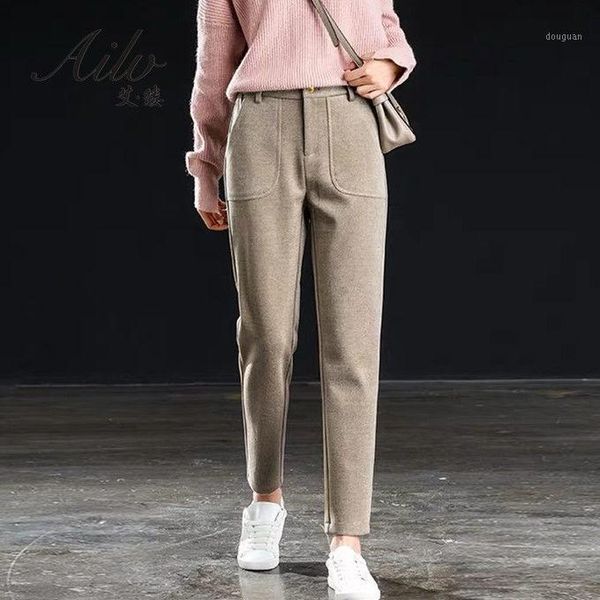 women 2021 autumn winter high waist wool harem pants female plus size loose casual woolen ladies velvet trousers s404 women's & capris, Black;white
women 2021 autumn winter high waist wool harem pants female plus size loose casual woolen ladies velvet trousers s404 women's & capris, Black;white